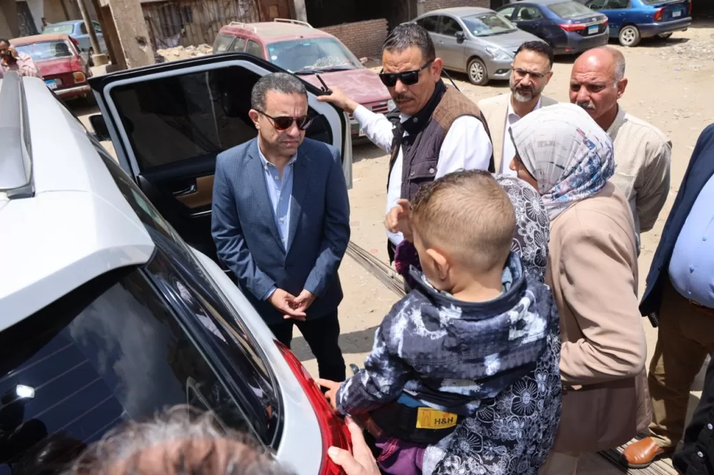 "كلنا عندك".. مبادرة دشنها المحافظ في قويسنا لحل شكاوى المواطنين 32 - جريدة المساء "كلنا عندك".. مبادرة دشنها المحافظ في قويسنا لحل شكاوى المواطنين 31 - جريدة المساء