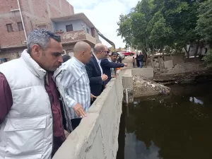 نائب محافظ الجيزة يتابع ميدانيا مناسيب المياه بترعة المريوطية ومصرف اللبيني بمركزي أبو النمرس والبدرشين 23 - جريدة المساء