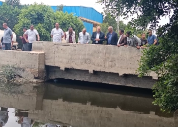 نائب محافظ الجيزة يتابع ميدانيا مناسيب المياه بترعة المريوطية ومصرف اللبيني بمركزي أبو النمرس والبدرشين 20 - جريدة المساء