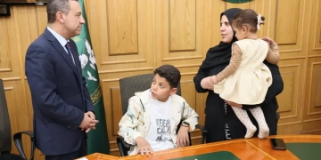 مساعدة مالية لأسرة وحيد متولى" شهيد الشهامة "بالمنوفية 1 - جريدة المساء