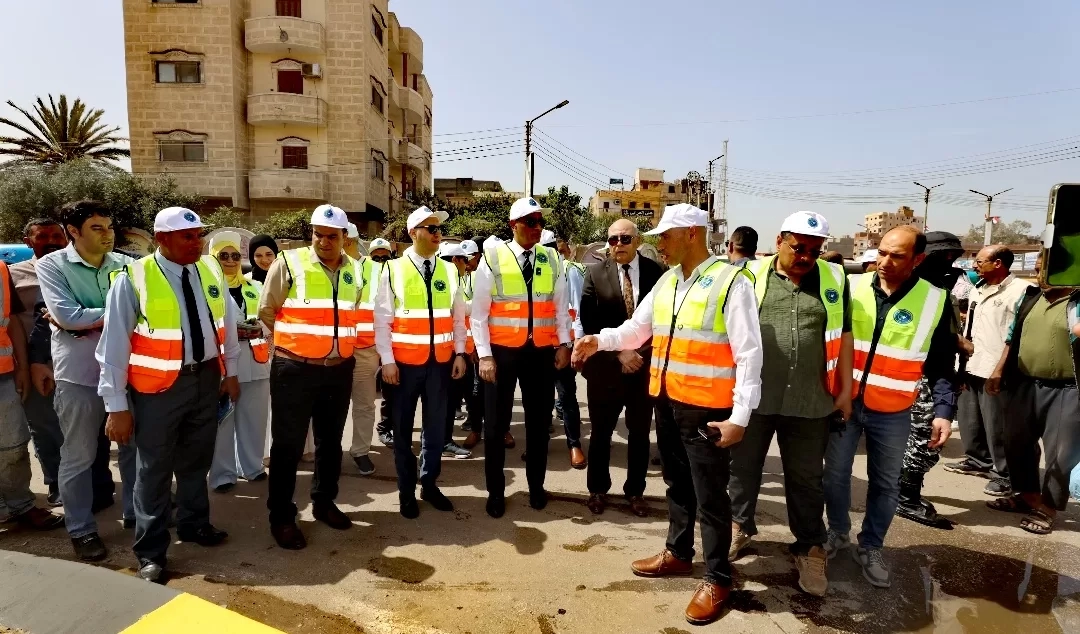 محافظ كفرالشيخ يقود حملة ميدانية مكبرة للنظافة والتجميل بالحامول ضمن مبادرة جميلة يا بلدي 18 - جريدة المساء محافظ كفرالشيخ يقود حملة ميدانية مكبرة للنظافة والتجميل بالحامول ضمن مبادرة جميلة يا بلدي 17 - جريدة المساء