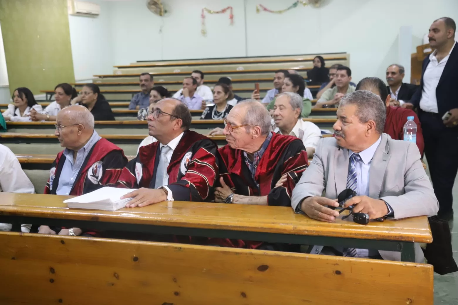 دراسة بجامعة قنا تناقش استخدام الطرق الخضراء في تحضير المركبات الدوائية 29 - جريدة المساء
