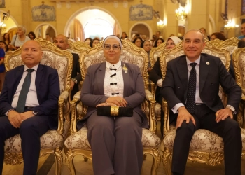 أمل عمار تشارك في القداس الاحتفالي باليوبيل الماسي لكنيسة العذراء سيدة فاتيما للكلدان الكاثوليك 29 - جريدة المساء