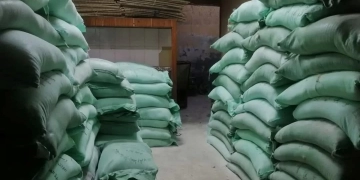 المنوفية: ضبط ألف لتر سولار و42 شيكارة دقيق مدعم قبل بيعها بالسوق السوداء 2 - جريدة المساء المنوفية: ضبط ألف لتر سولار و42 شيكارة دقيق مدعم قبل بيعها بالسوق السوداء 1 - جريدة المساء