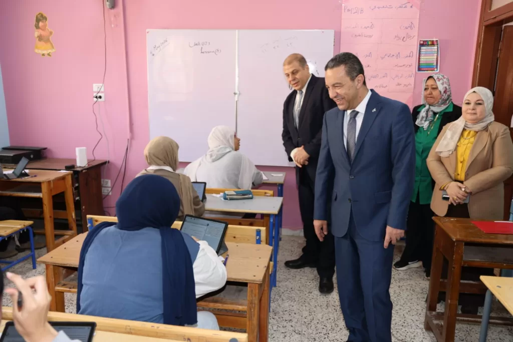 محافظ المنوفية يتفقد لجان امتحانات صفوف النقل بمختلف المراحل 23 - جريدة المساء محافظ المنوفية يتفقد لجان امتحانات صفوف النقل بمختلف المراحل 22 - جريدة المساء