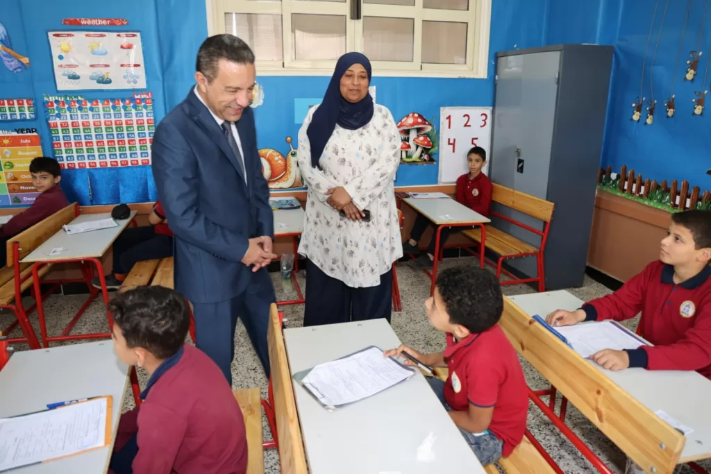 محافظ المنوفية يتفقد لجان امتحانات صفوف النقل بمختلف المراحل 21 - جريدة المساء محافظ المنوفية يتفقد لجان امتحانات صفوف النقل بمختلف المراحل 20 - جريدة المساء