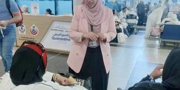 تدشين قافلة توعوية لحجاج السياحة بمطار القاهرة الدولى 2 - جريدة المساء تدشين قافلة توعوية لحجاج السياحة بمطار القاهرة الدولى 1 - جريدة المساء