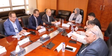 "التنمية الصناعية" تبحث تعزيز الاستثمار مع جمعية مستثمري العاشر من رمضان 2 - جريدة المساء "التنمية الصناعية" تبحث تعزيز الاستثمار مع جمعية مستثمري العاشر من رمضان 1 - جريدة المساء