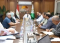 استكمال أعمال تطوير محيط محور عمرو بن العاص بكفر طهرمس حتى الدائري 17 - جريدة المساء المحافظ يجتمع مع القيادات التنفيذية بالمحافظة لمناقشة تطوير محيط محور عمرو بن العاص