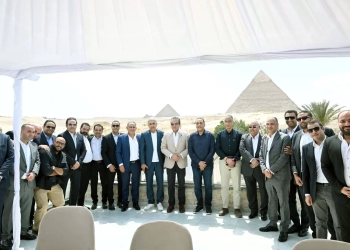 الشاعر بعد زيارة رئيس الوزراء ولقائه أهالى المنطقة : نزلة السمان منتج سياحى فريد..وبراند عالمى.. حملات تسويقية موسعة..لجذب ٤ ملايين سائح سنويا 24 - جريدة المساء