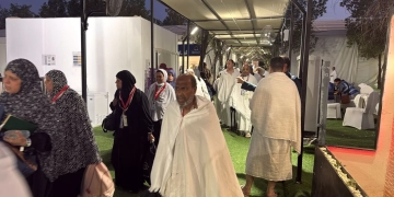 نجاح خطة تصعيد حجاج الجمعيات إلى عرفات 1 - جريدة المساء