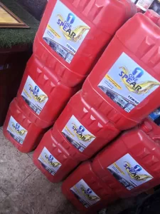 ضبط 45 طن زيوت طعام مستعملة و3 أطنان مبيدات حشرية و9000 لتر سولار بالعمرانية وكرداسة والوراق 22 - جريدة المساء