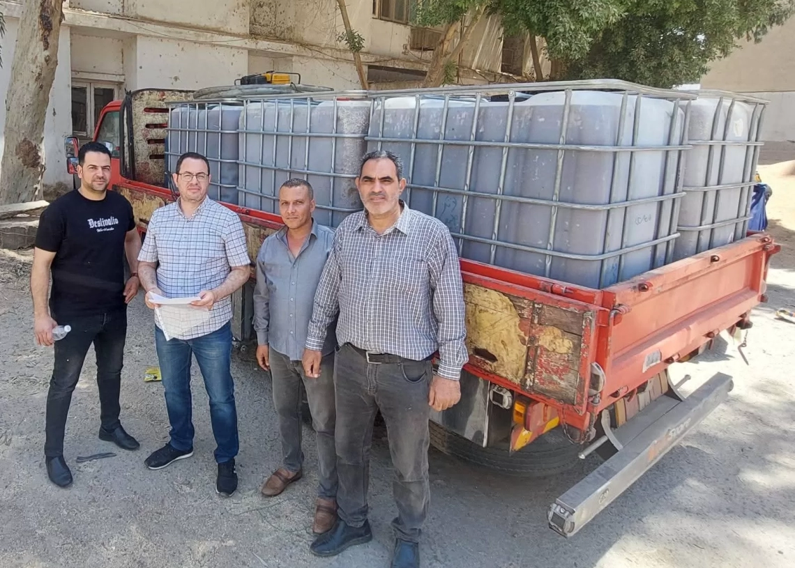 ضبط 45 طن زيوت طعام مستعملة و3 أطنان مبيدات حشرية و9000 لتر سولار بالعمرانية وكرداسة والوراق 18 - جريدة المساء
