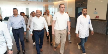 السبكى..في جولة تفقدية لمتابعة سير العمل والاطمئنان على خطة التأمين الطبي بمناسبة عيد الأضحى المبارك 1 - جريدة المساء
