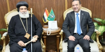 محافظ المنوفية يستقبل نيافة الأنبا بنيامين للتهنئة بعيد الأضحى المبارك 1 - جريدة المساء