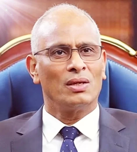 عروض فنية ومسرح العرائس ضمن برامج " العيد أحلى بمراكز شباب كفر الشيخ فى ثالث أيام العيد 19 - جريدة المساء