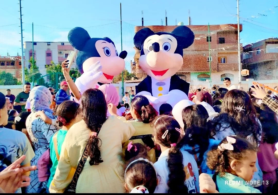 ضمن مبادرة " العيد احلى" مراكز شباب كفر الشيخ رسمت الفرحة على وجوه روادها فى رابع أيام العيد 19 - جريدة المساء