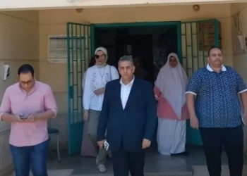 محافظ كفرالشيخ يوجه بتكثيف المرور الميداني على المستشفيات والوحدات الصحية 35 - جريدة المساء