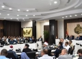 محافظ أسوان يصدر توجيهات حاسمة بشأن ملف التصالح والمتغيرات المكانية .. ويؤكد : لا تهاون مع المخالفات وحفاظ كامل على حق الدولة 41 - جريدة المساء