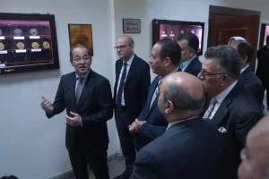 وزير المالية.. يقوم بأول جولة ميدانية بمصلحة «سك العملة» 18 - جريدة المساء وزير المالية.. يقوم بأول جولة ميدانية بمصلحة «سك العملة» 17 - جريدة المساء