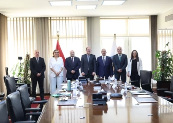 كجوك: التوسع فى تدريب العاملين وأسرهم ببرامج تكنولوجية وفنية مميزة 15 - جريدة المساء