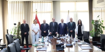 كجوك: التوسع فى تدريب العاملين وأسرهم ببرامج تكنولوجية وفنية مميزة 1 - جريدة المساء