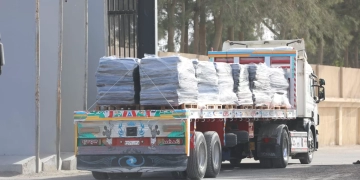 مصر تساند أهل غزة بأكثر من 3 آلاف طن مساعدات غذائية وإغاثية 2 - جريدة المساء مصر تساند أهل غزة بأكثر من 3 آلاف طن مساعدات غذائية وإغاثية 1 - جريدة المساء
