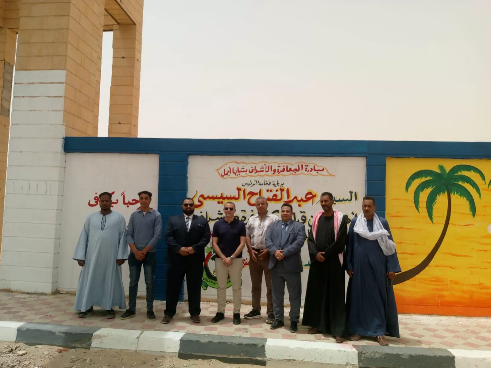 محافظ أسوان يفتتح أعمال تطوير بوابة مدخل إدفو على الطريق الصحراوى الغربى بالمشاركة المجتمعية للجهود الذاتية لقبائل الأشراف والجعافرة 15 - جريدة المساء