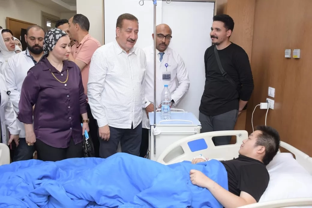 محافظ بورسعيد يتفقد مستشفى التضامن بمجمع الشفاء الطبي للاطمئنان على مستوى الخدمات خلال الأضحى 19 - جريدة المساء