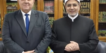 رئيس الإذاعة يلتقي رئيس جامعة الأزهر لتعزيز دعم شبكة الإذاعات الموجهة** 1 - جريدة المساء