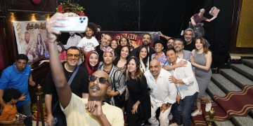 النجوم يدعمون "التياترو" أثناء العرض على مسرح السلام 1 - جريدة المساء