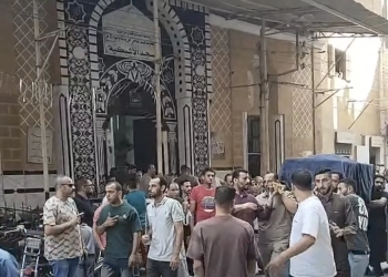 بالبكاء و وسط حالة من الحزن..تشييع جنازة «بسمة» ضحية طليقها بمنوف 24 - جريدة المساء بالبكاء و وسط حالة من الحزن..تشييع جنازة «بسمة» ضحية طليقها بمنوف 23 - جريدة المساء