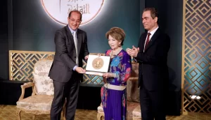 منح وسام ماسبيرو لحمدية وفريدة وسهير وسوزان وعبد الرحيم كمال 23 - جريدة المساء