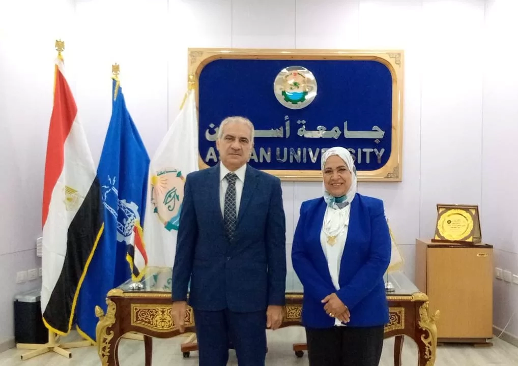جامعة أسوان ومؤسسة تنمية الأسرة المصرية توقعان بروتوكول تعاون لتأهيل الشباب لسوق العمل وتعزيز التمكين الاقتصادي 19 - جريدة المساء