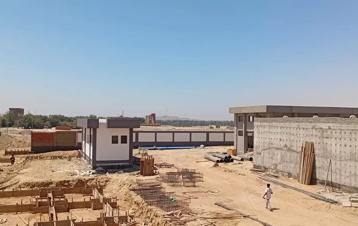 محافظ أسوان يتابع الموقف التنفيذى لمشروع محطة مياه الشرب بسلوا 20 - جريدة المساء محافظ أسوان يتابع الموقف التنفيذى لمشروع محطة مياه الشرب بسلوا 19 - جريدة المساء