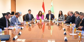 وزير الصناعة: القطاع الخاص شريك رئيسي في تشغيل مشروعات "القرية المنتجة" 1 - جريدة المساء