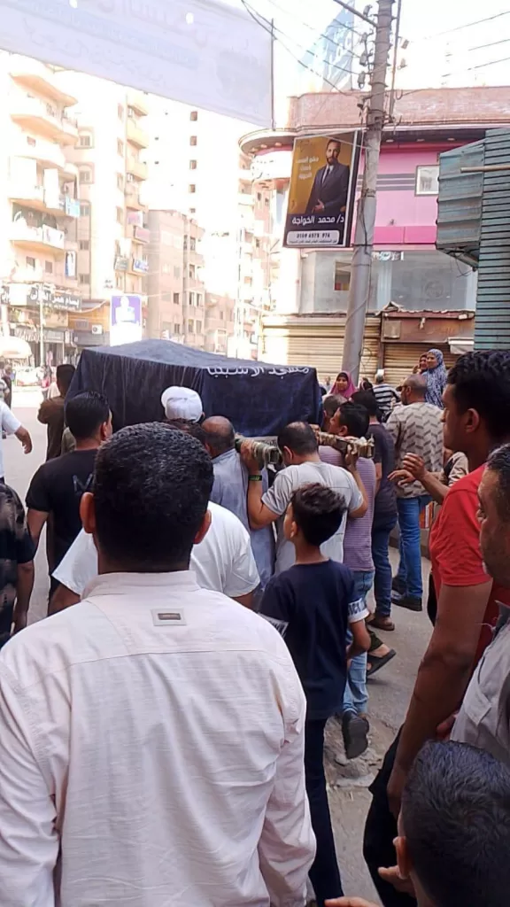 بالبكاء والحزن..تشييع جنازة «بسمة» ضحية طليقها بمنوف 23 - جريدة المساء