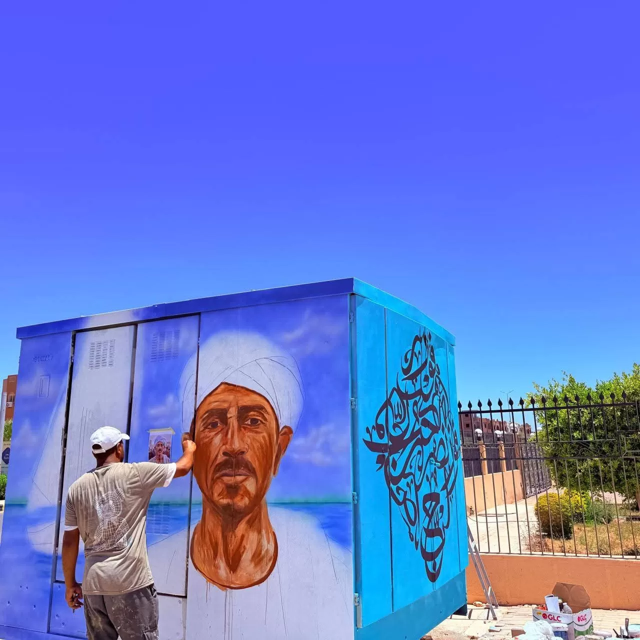 قنا الجديدة تتجمل.. تحويل أكشاك الكهرباء إلى لوحات فنية تعكس الهوية المصرية 27 - جريدة المساء قنا الجديدة تتجمل.. تحويل أكشاك الكهرباء إلى لوحات فنية تعكس الهوية المصرية 26 - جريدة المساء