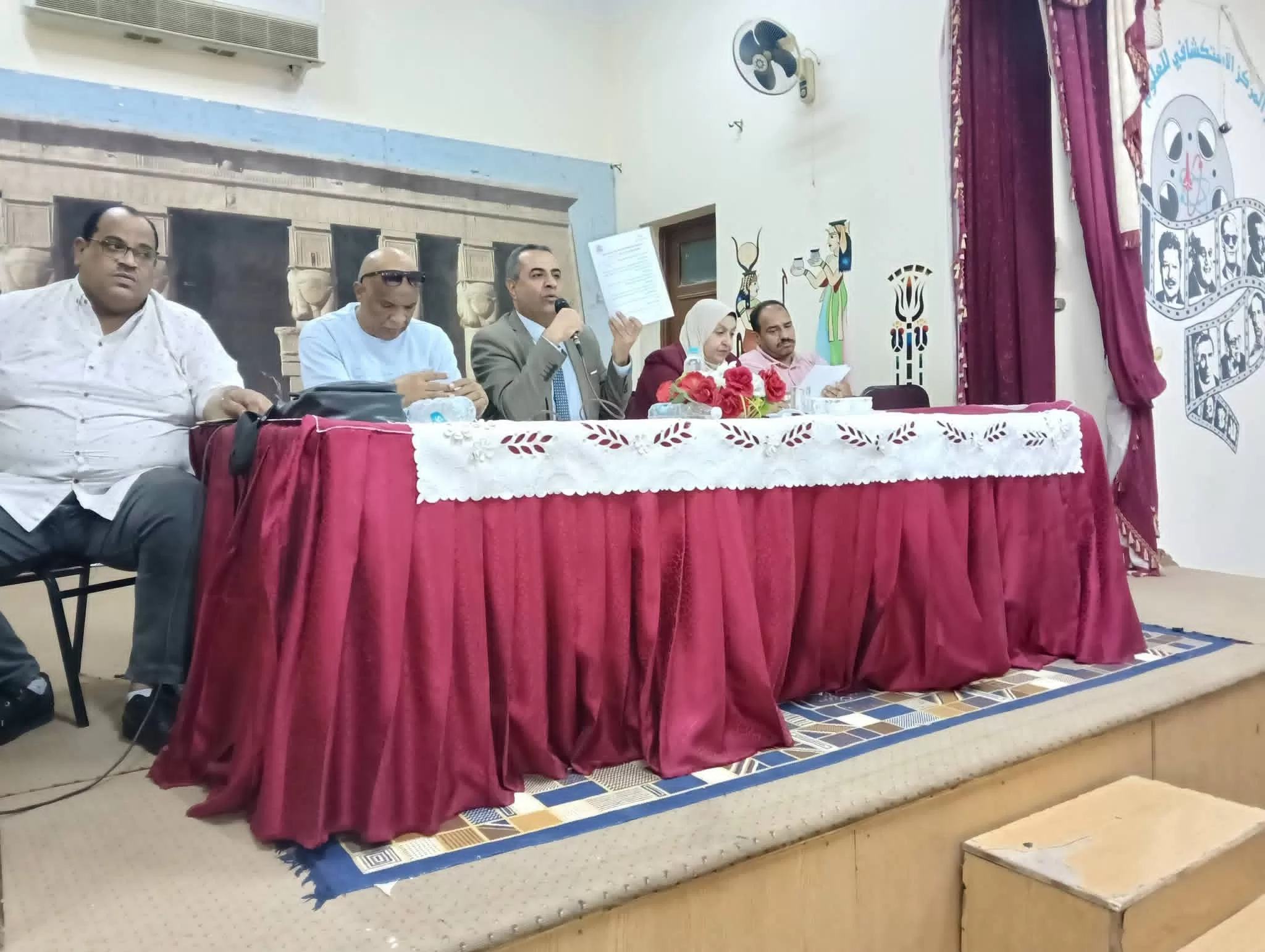 محافظ قنا: لا تهاون مع الغش داخل لجان الثانوية العامة 31 - جريدة المساء