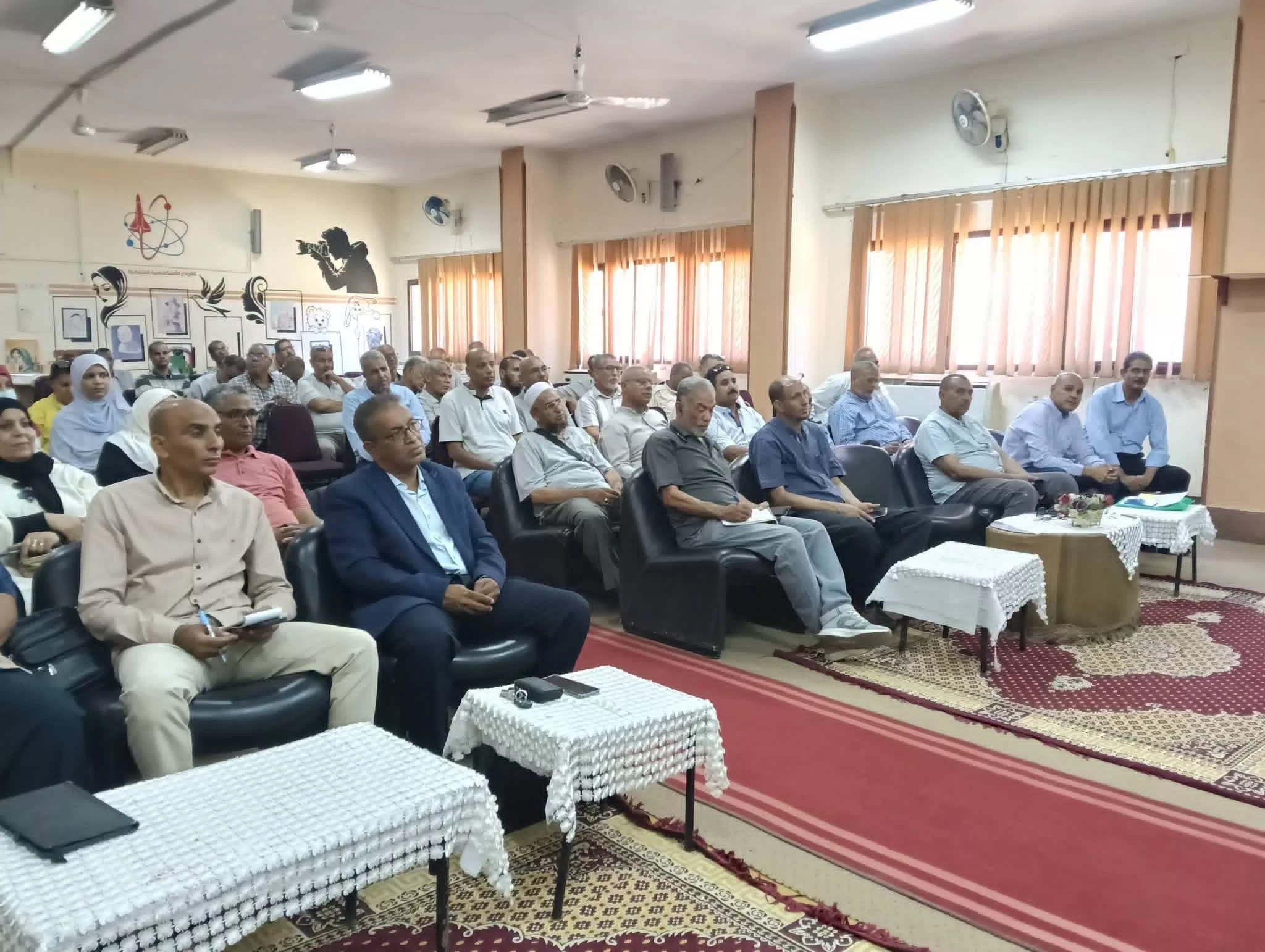 محافظ قنا: لا تهاون مع الغش داخل لجان الثانوية العامة 45 - جريدة المساء
