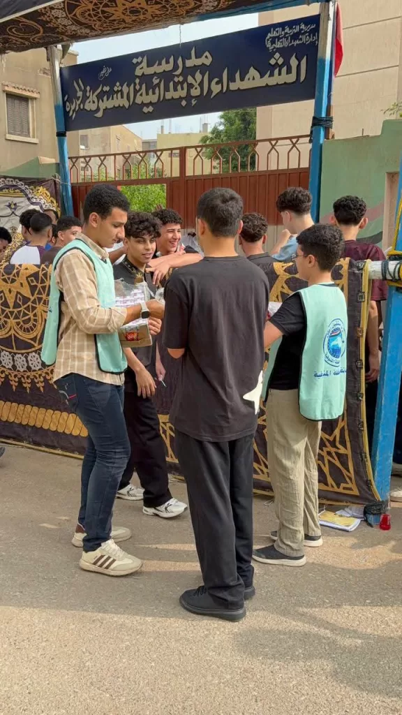 أتوبيسات مجانية و عصائر و مياه معدنية دعما لطلاب الثانوية العامة بالمنوفية 23 - جريدة المساء