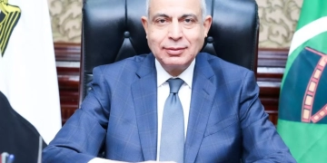 محافظ المنيا: فوز مدير مكتبة مصر العامة يعكس مكانة المنيا الثقافية والمعرفية 2 - جريدة المساء محافظ المنيا: فوز مدير مكتبة مصر العامة يعكس مكانة المنيا الثقافية والمعرفية 1 - جريدة المساء