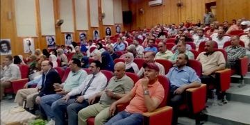 وكيل وزاره تعليم كفرالشيخ مع مديري الإدارات و رؤساء اللجان والمراقبين الأوائل بقطاع شرق 1 - جريدة المساء