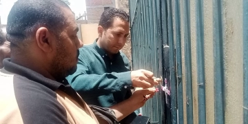 غلق وتشميع حمام سباحة وإنذار منشآت مخالفة لتقنين أوضاعها بنجع حمادي 1 - جريدة المساء