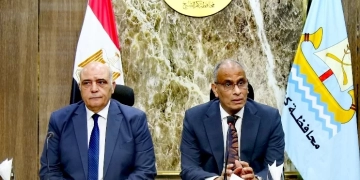 محافظ كفرالشيخ وجه بسرعة حصر المحال العامة غير المرخصة لتوفيق أوضاعها وفقًا للقانون 154 لسنة 2019 1 - جريدة المساء