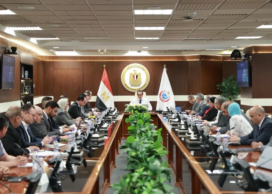 وزير الصحة شدد على الجاهزية الكاملة لتشغيل التأمين الصحي الشامل بالمنيا 19 - جريدة المساء