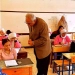 مدير التعليم يتابع انطلاق امتحانات الشهادة الإعدادية بالبحرالأحمر 11 - جريدة المساء