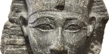 وزير السياحة يشكر أمريكا.. للمرة الثانية فى أقل من شهرين..ترد ٱثارا مصرية..خرجت بطرق غير شرعية 1 - جريدة المساء
