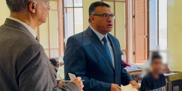 إحالة 4 ملاحظين ومراقب للتحقيق بعد رصد تجاوزات بلجنة دبلومات فنية بقنا 1 - جريدة المساء