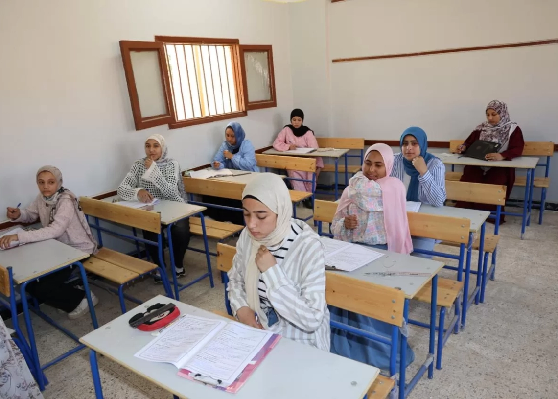 امتحان "العربى" رسم الفرحة على وجوه طلاب الإعدادية بالمنوفية 19 - جريدة المساء